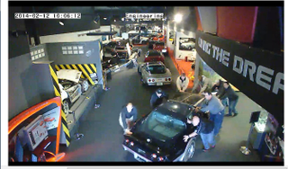 Illustration for article titled Corvette Museum Evacuates Their Cars Most At-Risk From Sinkhole